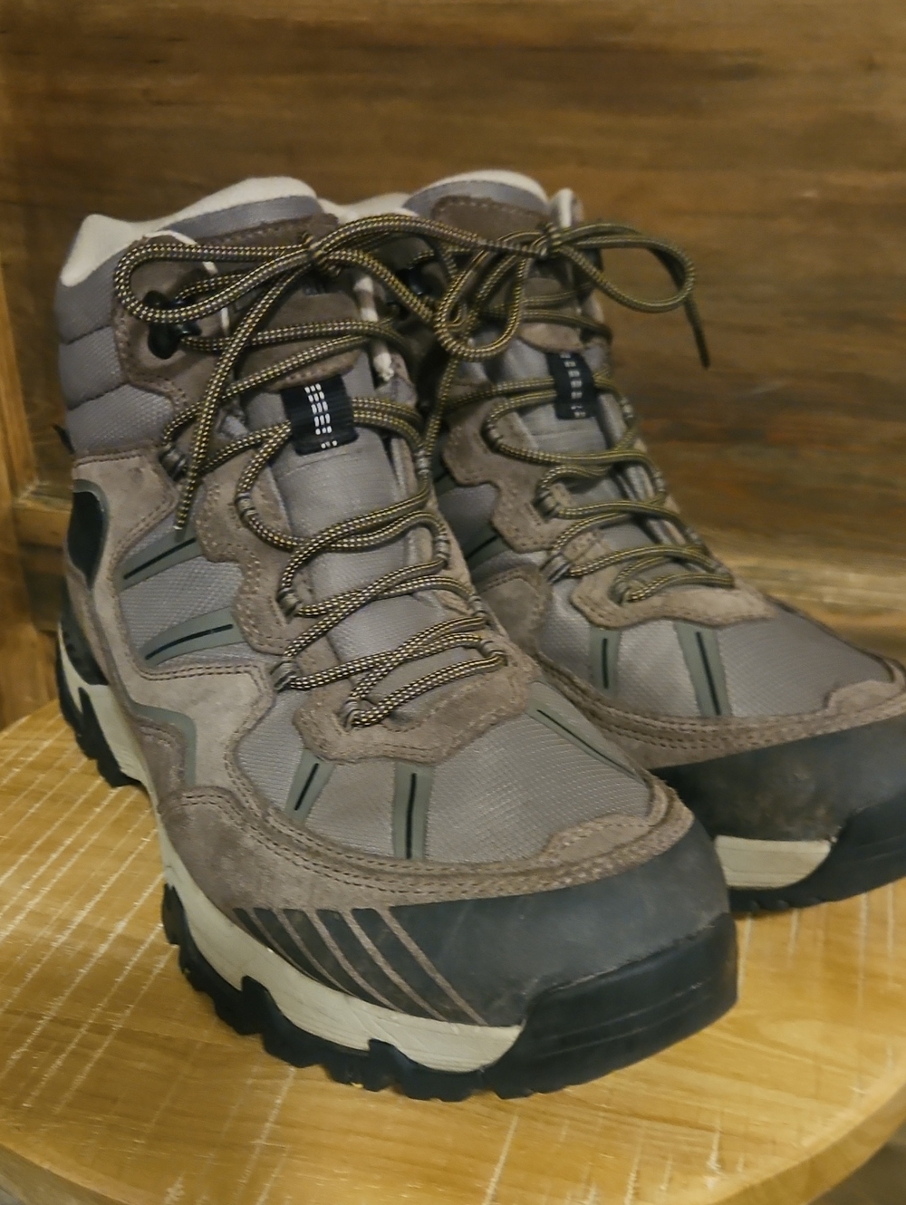 Men's LL Bean Brown Trail Hiking Boots - Size 13